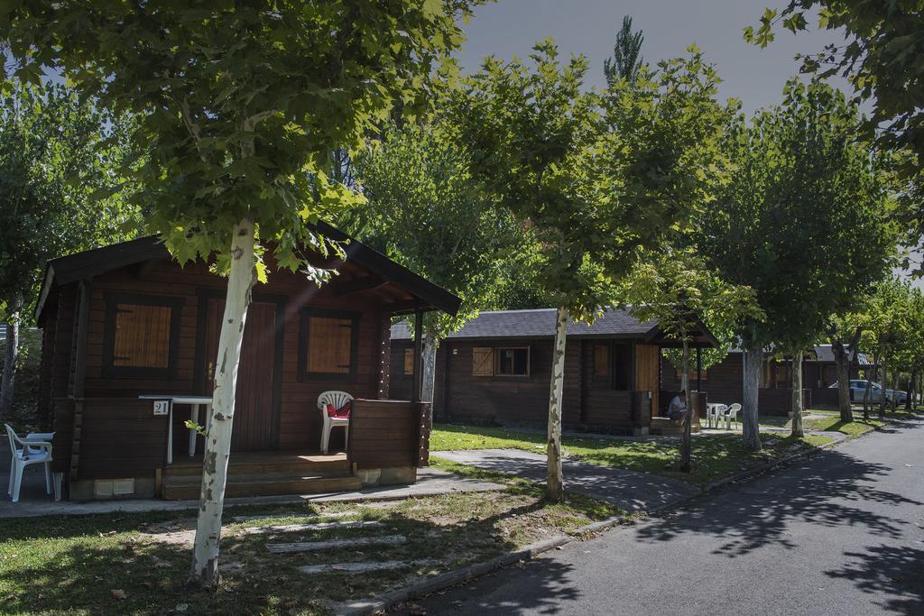 Camping & Bungalows Ligueerre De Cinca Dış mekan fotoğraf