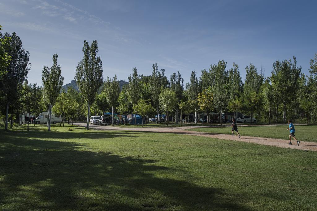 Camping & Bungalows Ligueerre De Cinca Dış mekan fotoğraf